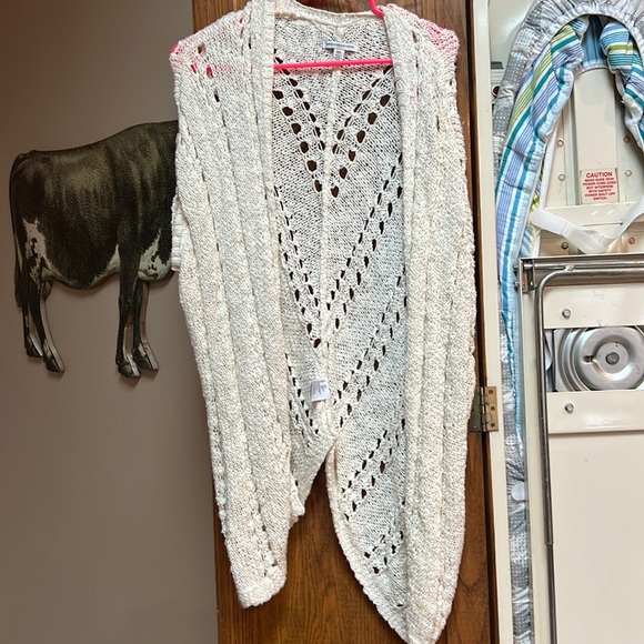 American eagle cream cardigan - Picture 1 of 1